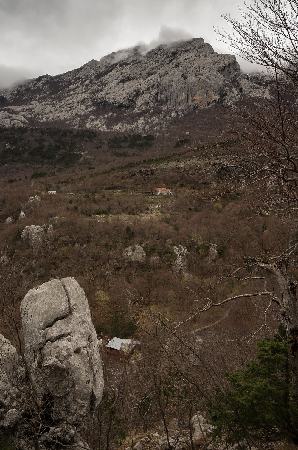The Paklenica hut with Ivancev Dom above.